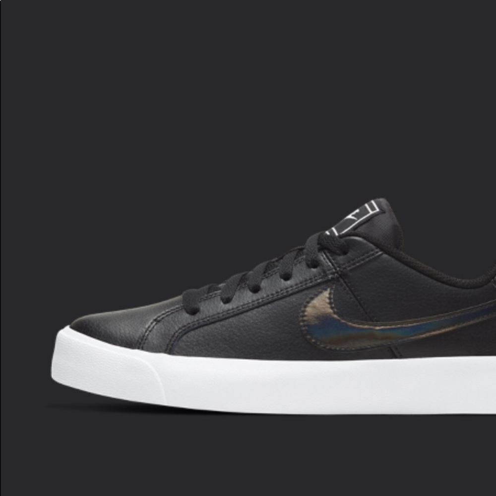 Nike Court Royal AC
